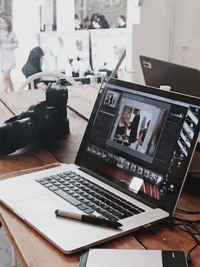 Best AI Tools for Graphic Designers