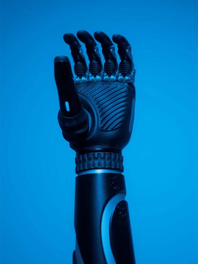 1 Soft Robotic Hand Revolution